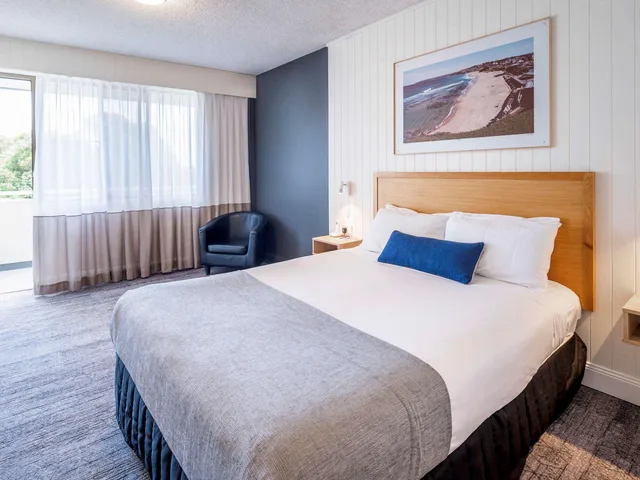 غرفة بسرير كوين، MERCURE CHARLESTOWN 2/6