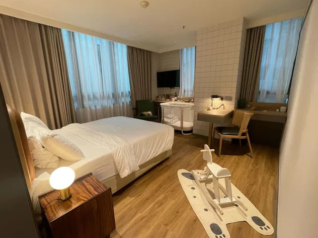 غرفة عائلية ثلاثية بسرير كوين وسرير فردي، Dash Living on Prat 3/4