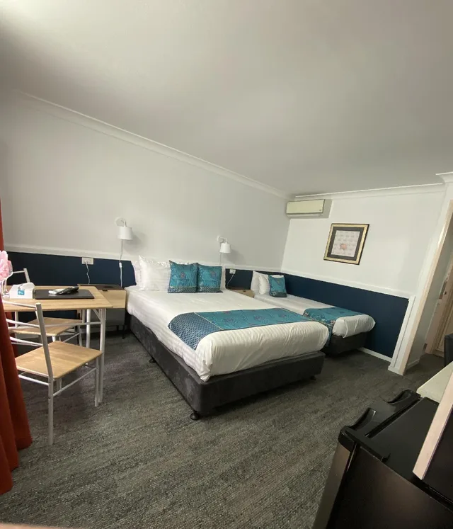 غرفة عائلية بسرير كوين، Centre Point Mid City Motor Inn 1/1