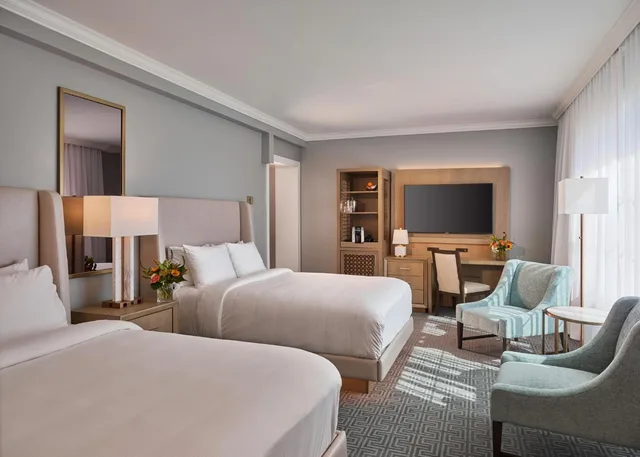 غرفة جونيور تنفيذية بسريرين كوين، Seaview Hotel 1/2