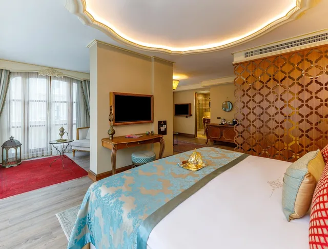 Royal, Suite, King and Twin Beds, Romance Istanbul Hotel 1/4