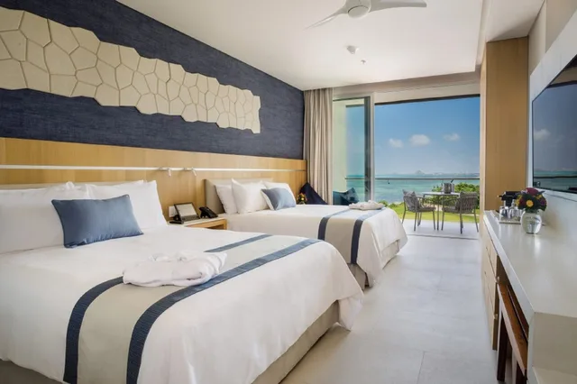 Crew, Deluxe, Suite, 1 King and 2 Queen Beds, Ocean View، Dreams Vista Cancun Golf and Spa Resort 3/5