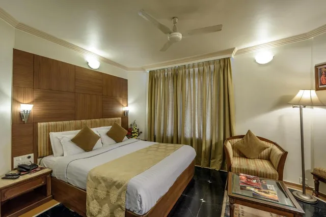 Super, Deluxe, Double Bed، Comfort Inn President IN 4/4