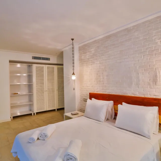 Deluxe, Double Bed, Balcony, Arnna Hotel 5/10