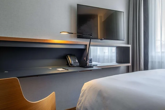 غرفة قياسية مفردة، RADISSON BLU HOTEL BASEL 8/10