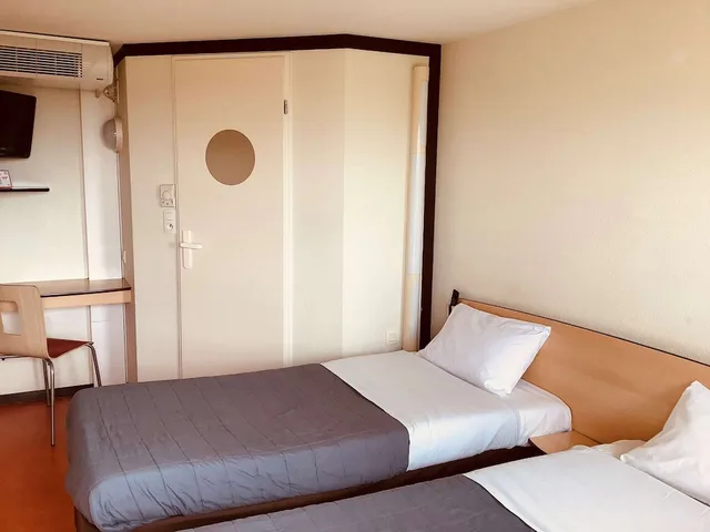 غرفة قياسية بسرير مزدوج، Premiere Classe Chateauroux Saint Maur 1/8