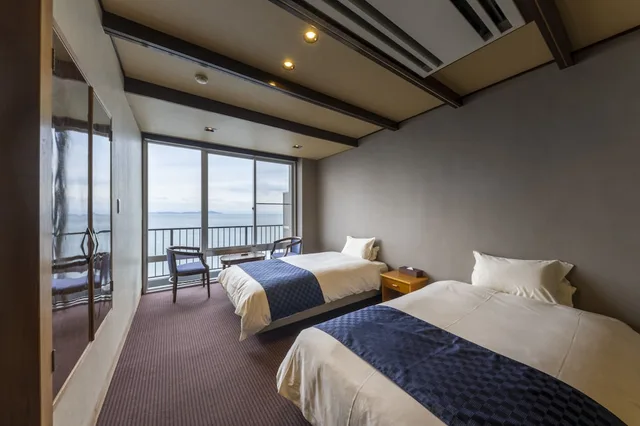 غرفة يابانية غربية بسريرين منفصلين، Awajishima Kanko Hotel 2/6