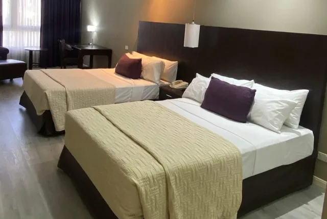 غرفة عائلية بسريرين كوين، Howard Johnson Plaza by Wyndham Buenos Aires Florida Street 6/10