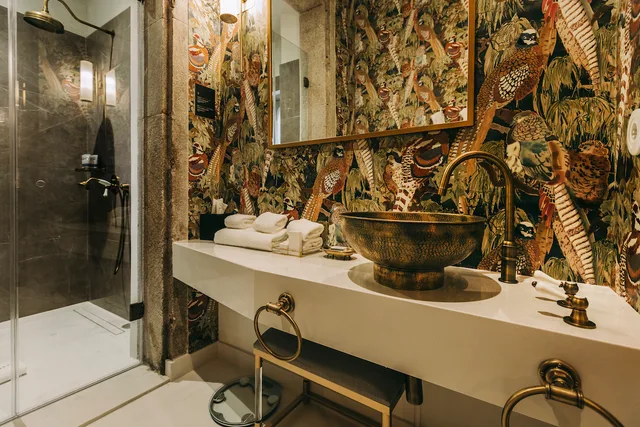 Deluxe, Bathtub, Torel 1884 Suites & Apartments 10/10