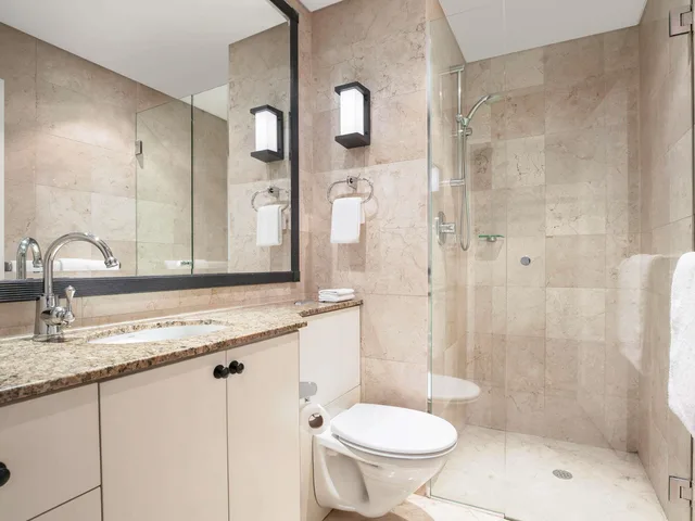 Executive, Studio, Apartment, Mantra 2 Bond Street Sydney 7/7