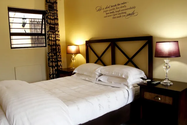 غرفة بسرير مزدوج، Opikopi Guest House 5/8