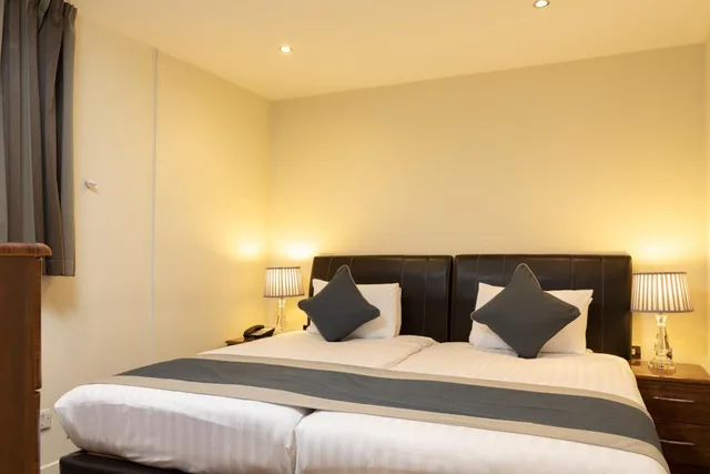 Executive, Apartment, Quadruple, Grand Plaza Serviced Apartments 2/10
