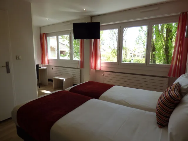 غرفة كومفورت بسريرين منفصلين، Escatel Hotel 4/7