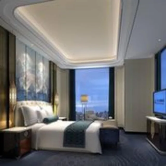 Grand, Deluxe, King Bed, Wanda Vista Urumqi 1/2