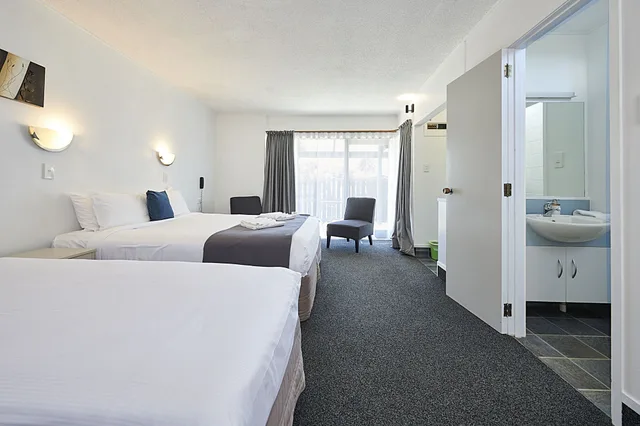 استوديو سوبيريور بسرير كوين وسرير فردي، Rolleston Motel 1/4