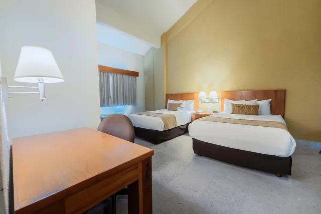 Efficiency, Suite, 2 Double Beds، Comfort Inn Puerto Vallarta Golfside & Marina 4/5