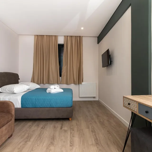 غرفة سوبيريور بسرير كينج، Dunlin Hotel Athens 1/7