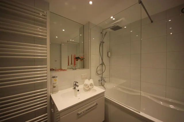 Deluxe, Double Bed, No Balcony، Hotel Waldblick 2/7