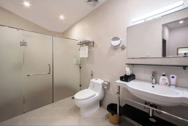 غرفة ديلوكس عائلية بسرير كوين وسرير فردي، A25 Hotel - 15 Hang Than 9/9