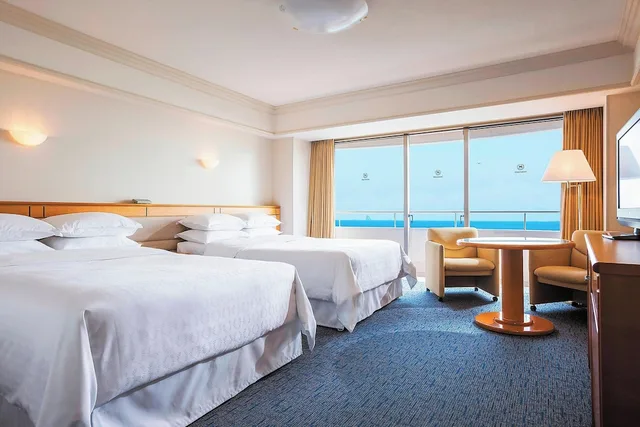 Grand, 2 Double Beds, Bay View, Sheraton Grande Tokyo Bay Hotel 4/7