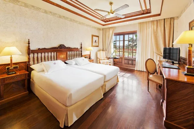 غرفة كومفورت بسرير مزدوج أو سريرين منفصلين، Elba Palace Golf Boutique Hotel 1/2