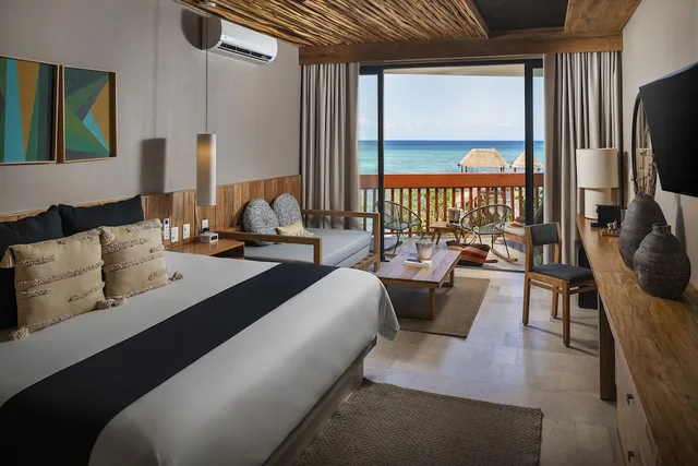 Room, King Bed, Ocean Front, Sofa، Alea Tulum 3/8