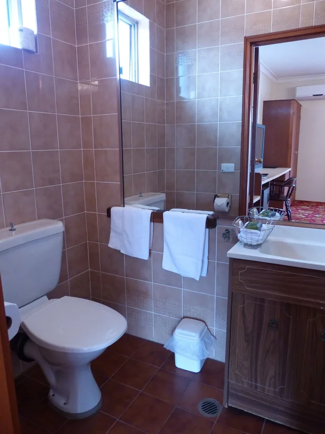 شقة بسريرين كينج وسرير فردي بـ3 غرف نوم، Best Western Meramie Motor Inn 3/3