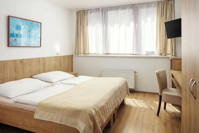 Superior, Twin Beds, Prague Centre Superior Hotel 2/5