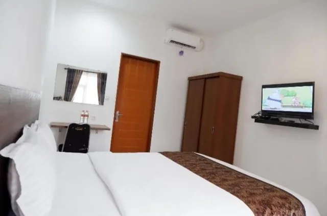 غرفة ديلوكس بسرير مزدوج أو سريرين منفصلين، Hotel Netral Jombang 1/10