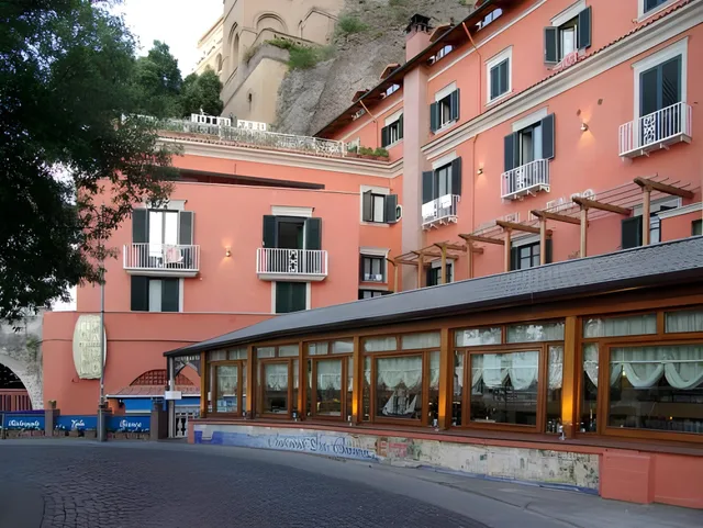 Family, Double and Twin or 4 Single Beds, Sea View, Balcony، Il Faro 1/1