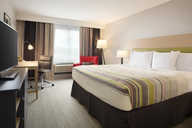جناح بغرفة نوم واحدة، Country Inn & Suites By Radisson Asheville River Arts District 2/2