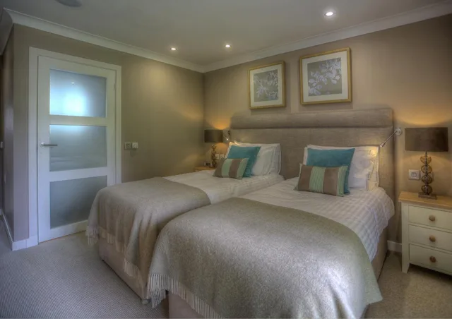 Lodge, 2 Beds, 2 Bathrooms، Auchrannie Spa Resort 1/2