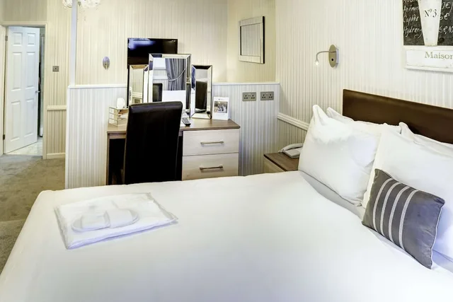 غرفة سوبيريور بسرير كينج، Best Western Weymouth Hotel Rembrandt 4/5