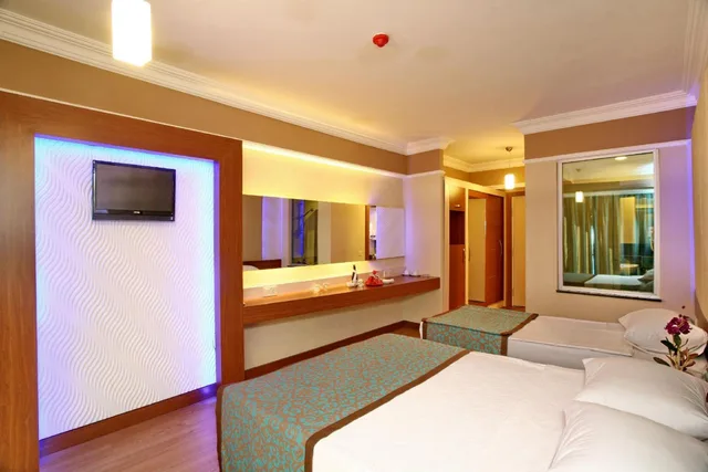 غرفة بسرير مزدوج بإطلالة على البحر، Tac Premier Hotel Spa 3/10