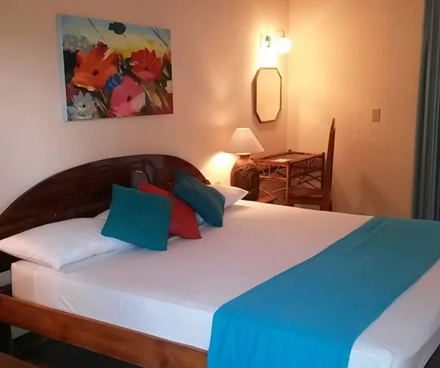غرفة قياسية بسرير مزدوج بإطلالة على الحديقة في الطابق الأرضي، Samara Beach Hotel 10/10
