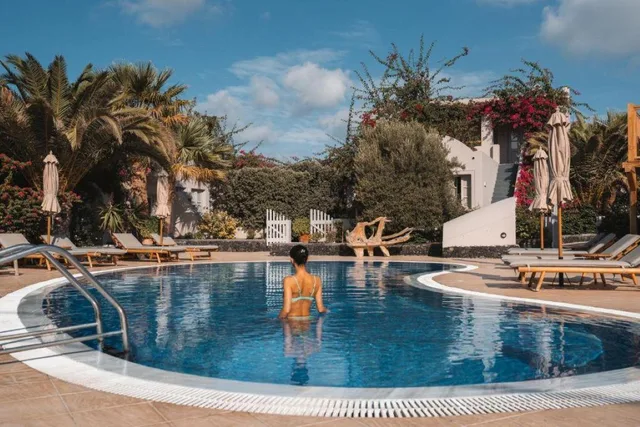 جناح بريميوم جونيور، Marillia Village 2/2