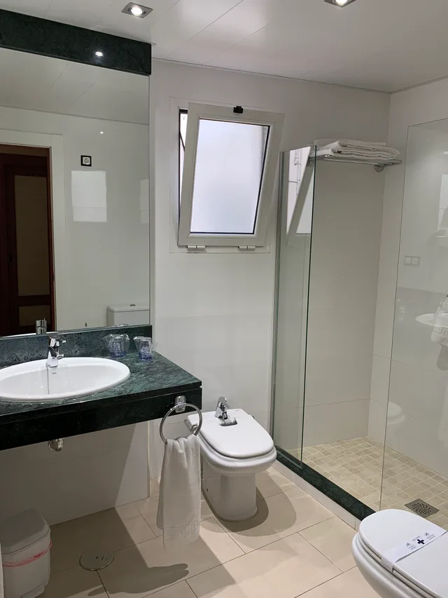 غرفة قياسية بسرير مزدوج أو سريرين منفصلين، Hotel Santo Domingo Lucena 4/4