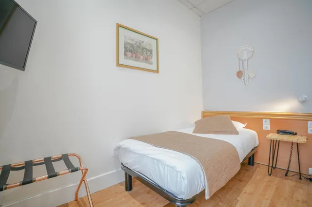 غرفة اقتصادية مفردة، Hotel Busby 1/10