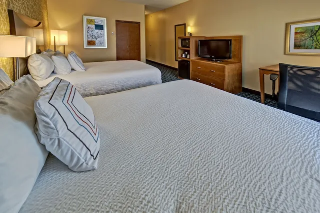 استوديو بسريرين كوين مع أريكة، Fairfield Inn Suites Weatherford 2/2