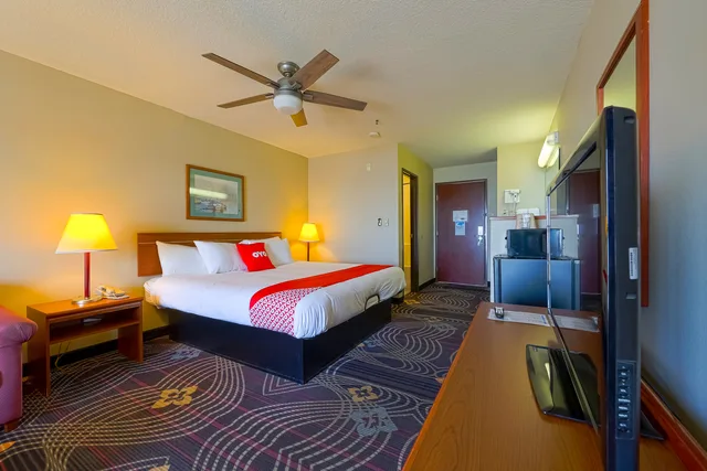 جناح بسرير كينج، Siletz Bay Beachfront Hotel by OYO Lincoln City 5/8