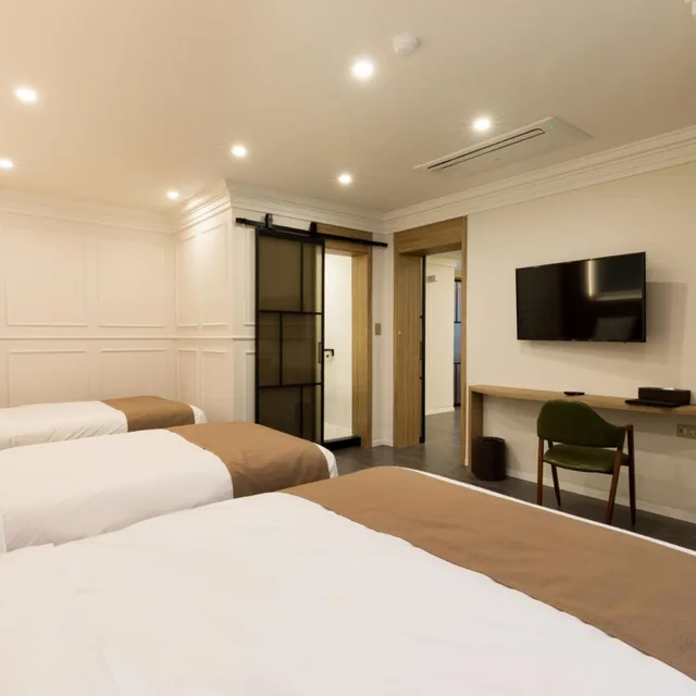 Parlour Suite، Casaloma Hotel 4/7