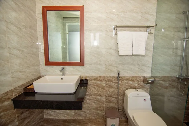 غرفة تنفيذية بسرير كينج، Quoc Cuong Center Hotel 2/3