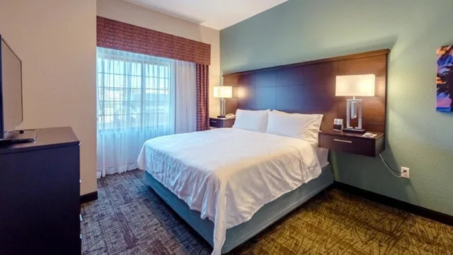 جناح بسرير كينج بغرفة نوم واحدة بمطبخ، Staybridge Suites Houston-Nasa/Clear Lake 3/5