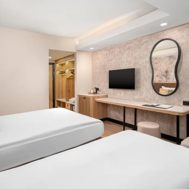 غرفة بسرير مزدوج بشرفة، Vox Maris Resort 5/6