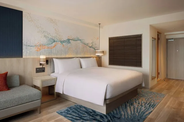 غرفة ديلوكس بسرير كينج بإطلالة على البحر، Kise Beach Palace 3/6