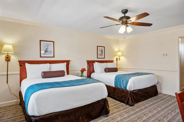 غرفة قياسية بسريرين كوين، Brisas Del Mar Inn At The Beach 4/7