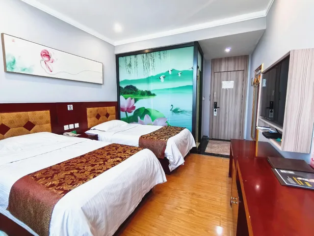 غرفة بزنس بسريرين منفصلين، Greentree Alliance Zhangjiakou Jingkai District Weisan Road Jiye Hotel - Zhangjiakou 1/2