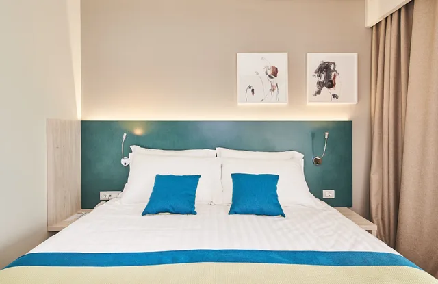 Classic, Double Bed, Sea Side, Balcony, Hotel Sipar Plava Laguna 4/5