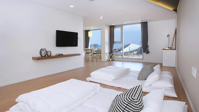 Ondol, Family، Vistacay Hotel Worldcup 1/1