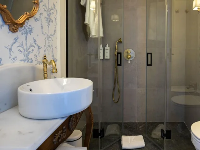 غرفة كلوب ديلوكس بسرير مزدوج أو سريرين منفصلين، Hotel Luze Boutique San Sebastian 3/4